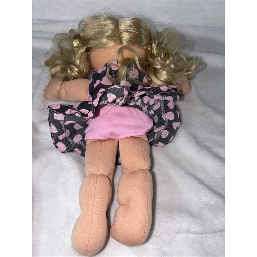 2011 Cabbage Patch Kids Doll Performer Layla Annie Pink Heart Dress Blonde 14" - Picture 9 of 12
